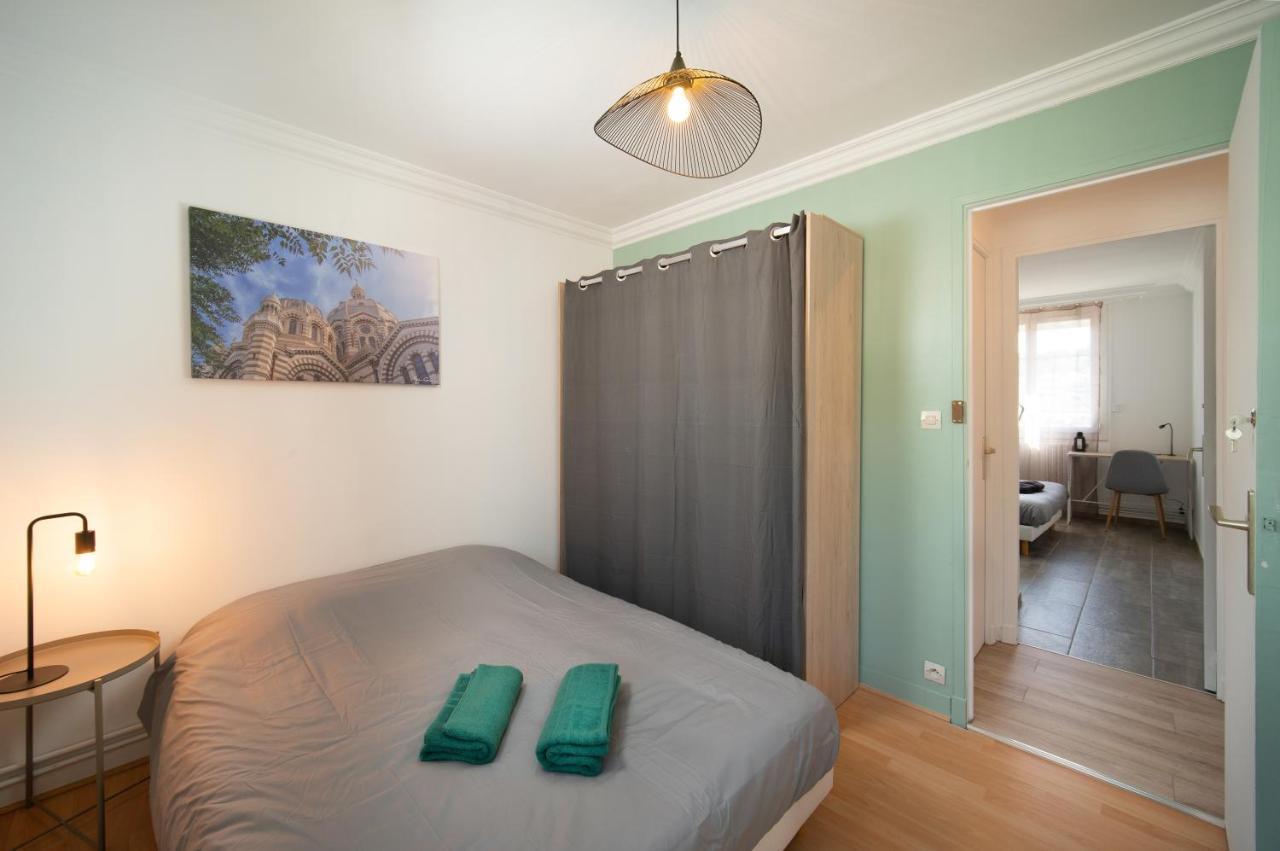Apartment 3 Chambres Equipe 6-8 Personnes *