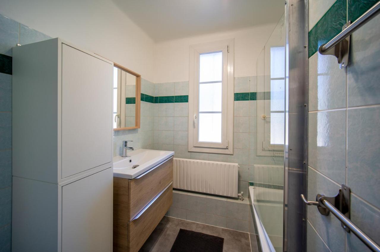3 Chambres Equipe 6-8 Personnes Apartment