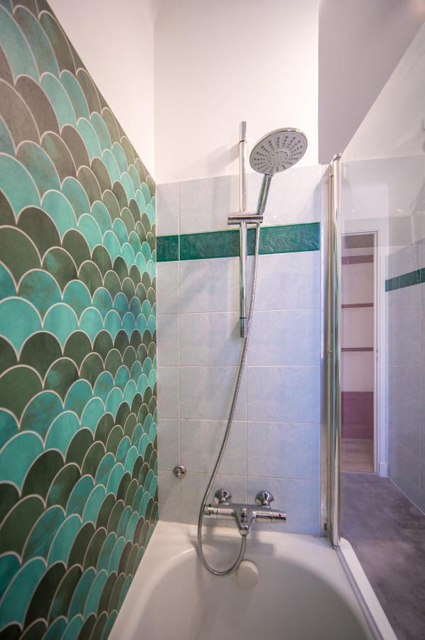Apartment 3 Chambres Equipe 6-8 Personnes Marseilles